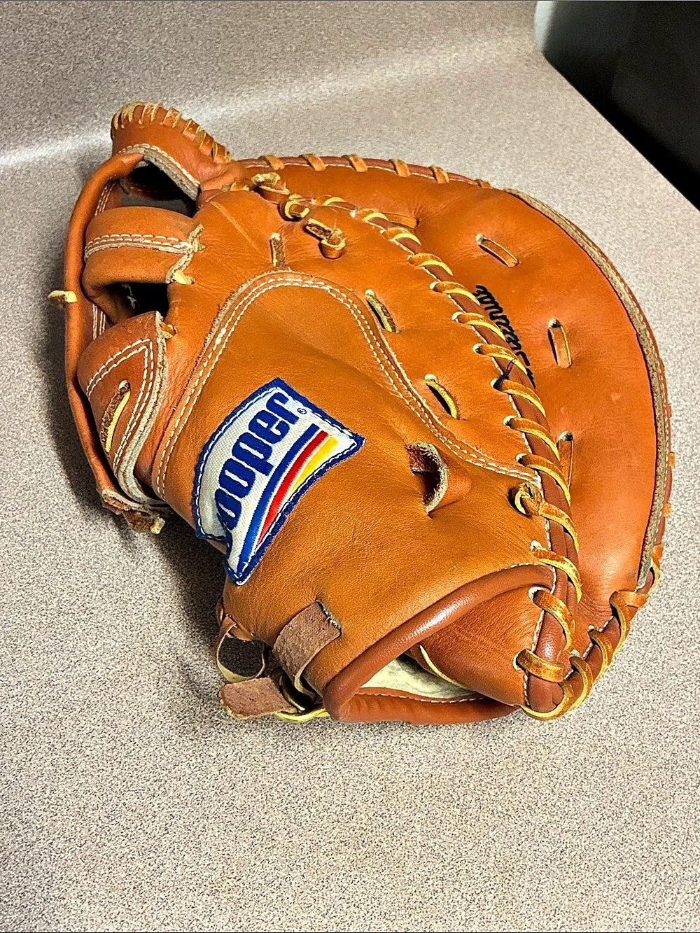 Cooper Black Diamond Series 643 Catcher's Mitt Brown